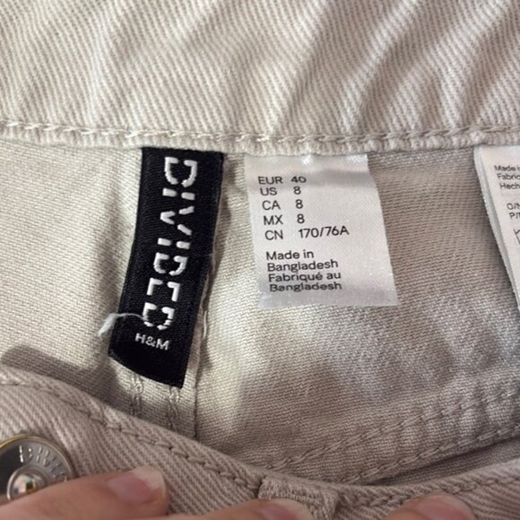 Divided Beige Jean Shorts for Women - Picture 3 of 3